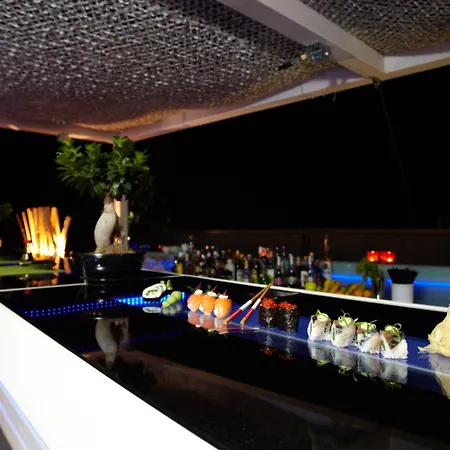 Hotell Dion Palace And