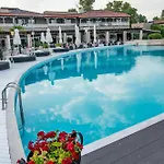 Hotel Dion Palace And