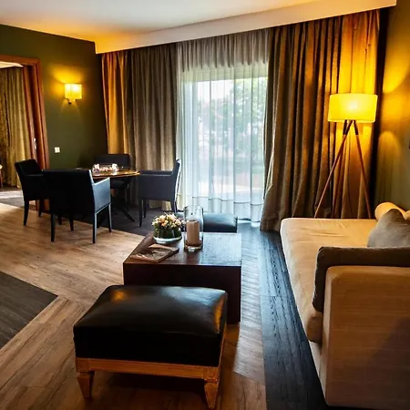 Hotel Dion Palace And 5*