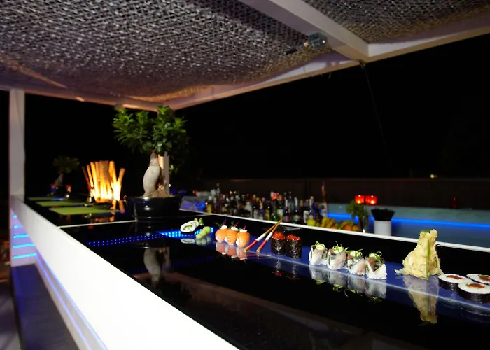 Hotel Dion Palace And